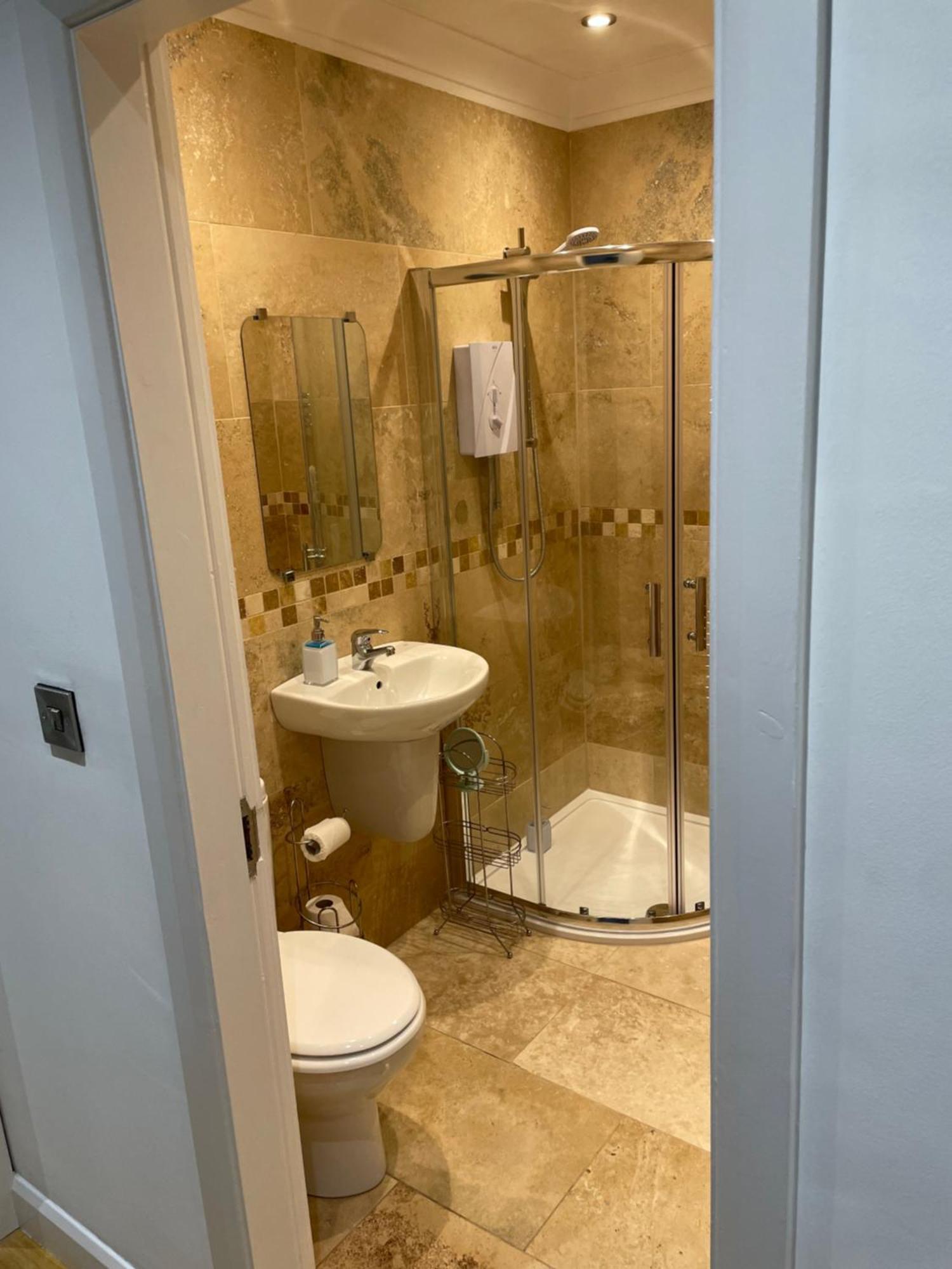 Sitwell Coastal With Free Parking Appartement